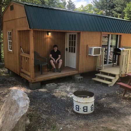 The Hideaway Tiny Cabin East Durham Zewnętrze zdjęcie